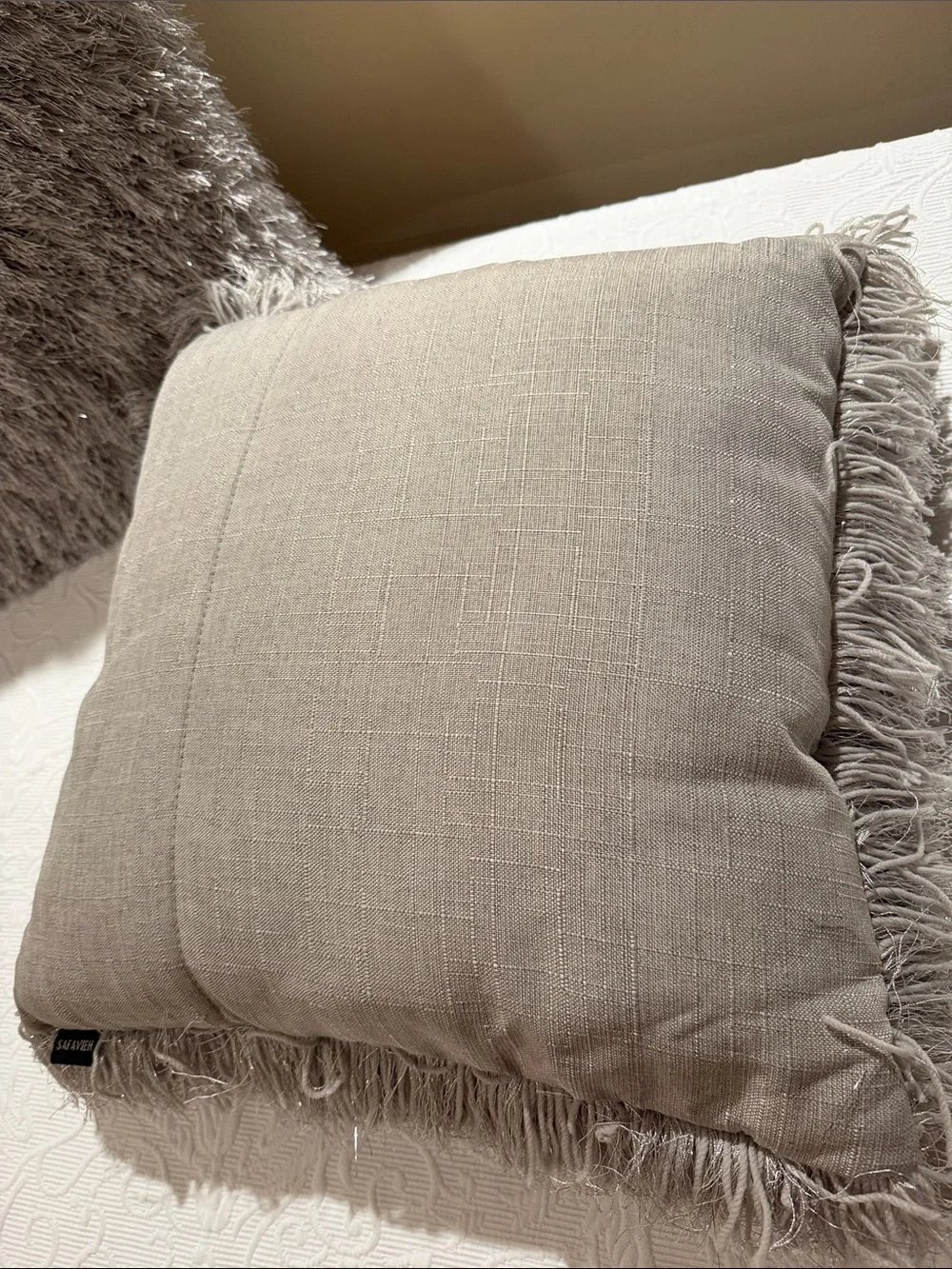 Safavieh Plush Decorative Pillows - Gray Shimmer NWOT 2 Pillow set